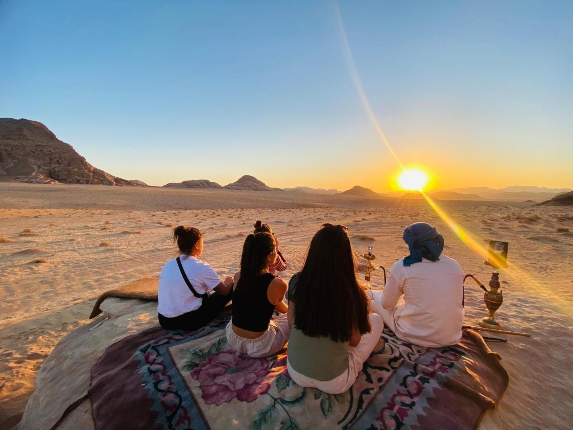 Wadi Rum Mundo Camp Aqaba Bagian luar foto