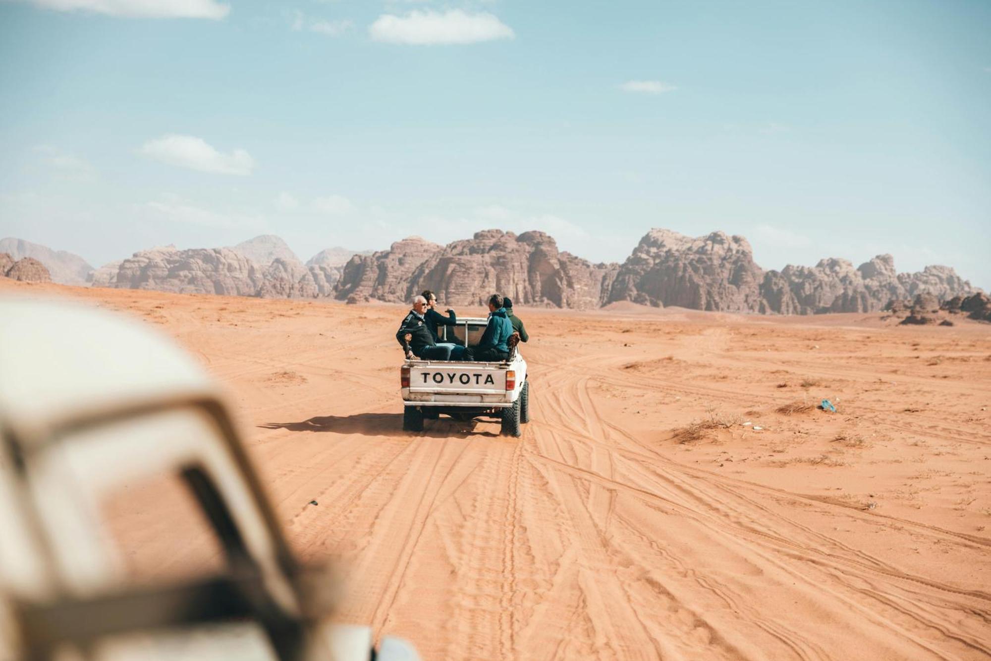 Wadi Rum Mundo Camp Aqaba Bagian luar foto